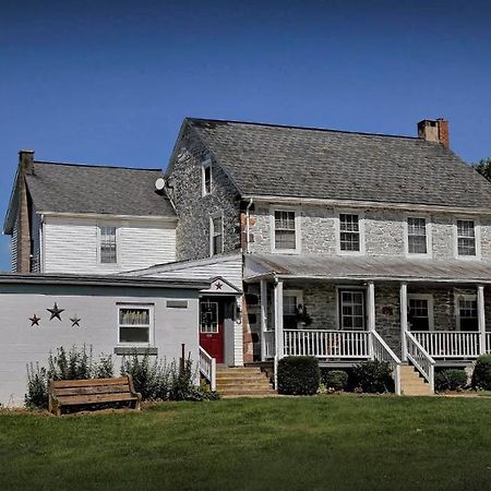 Hertzog Homestead Bed&Breakfast Ephrata Exterior foto