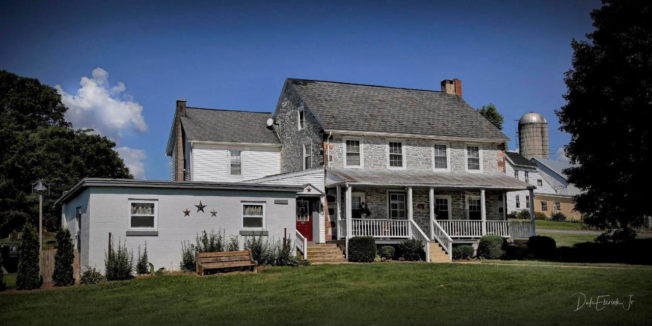 Hertzog Homestead Bed&Breakfast Ephrata Exterior foto